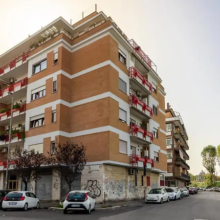 Bonomar * Lido di Ostia