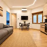 アパート Bonomar *